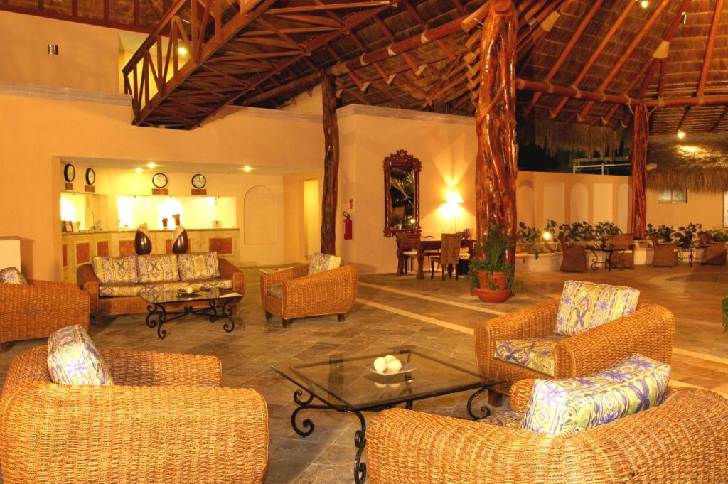 Hotel Palmas De Cortez ロス・バリレス エクステリア 写真